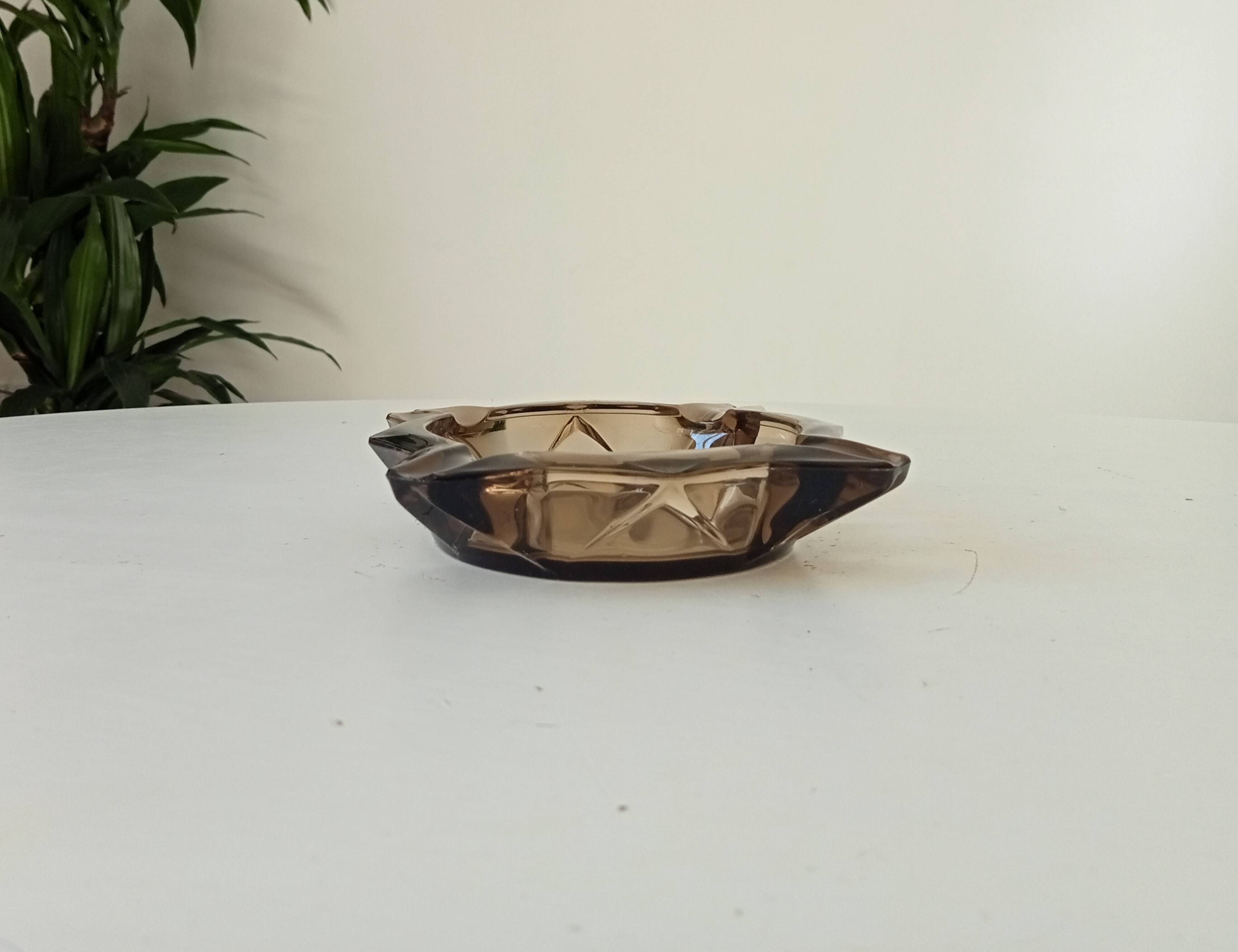 Cendrier Étoile par JG Durand Luminarc années 70