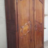 Armoire en merisier XIX, Louis XV