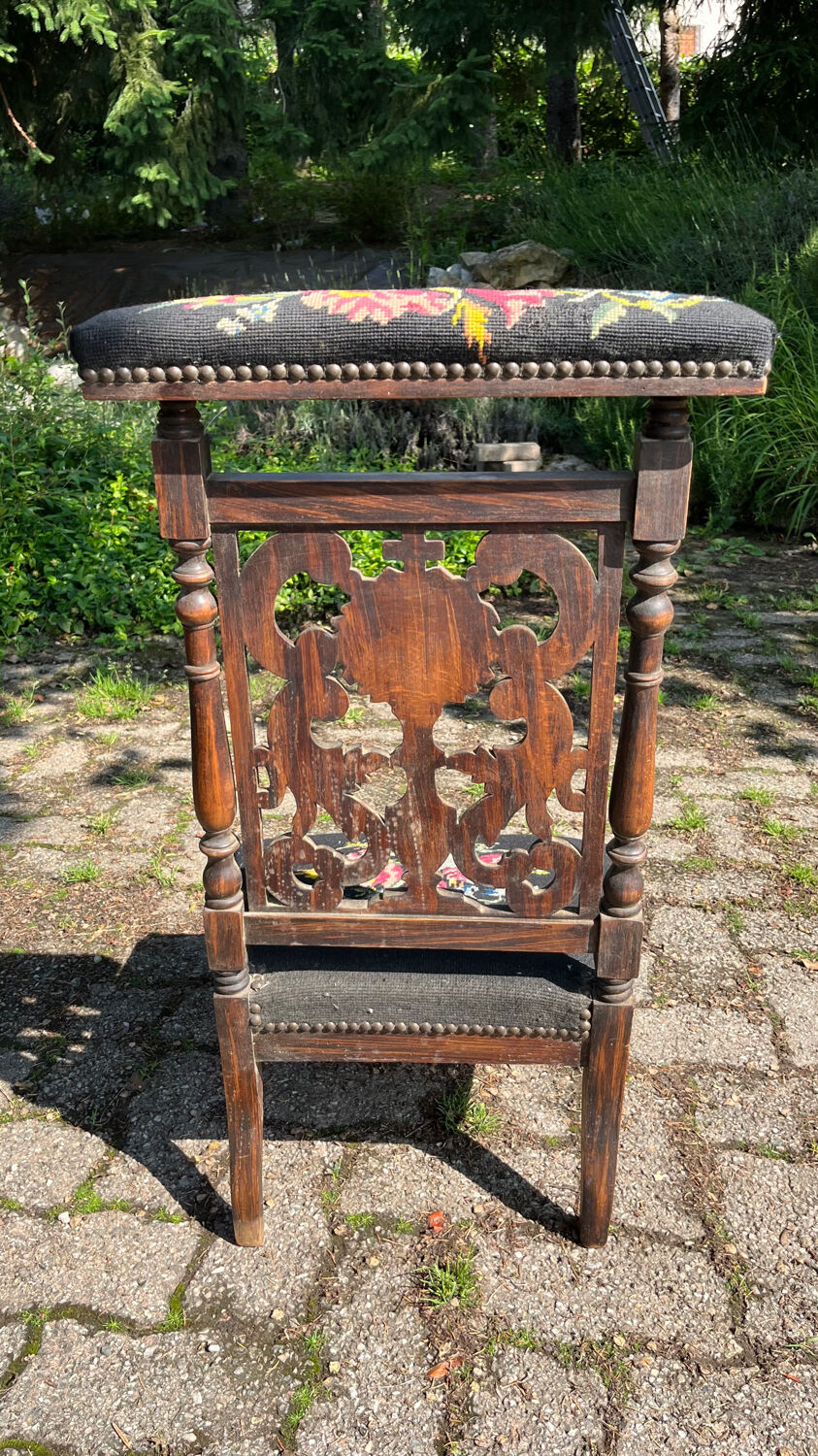 Prayer chair vintage oak