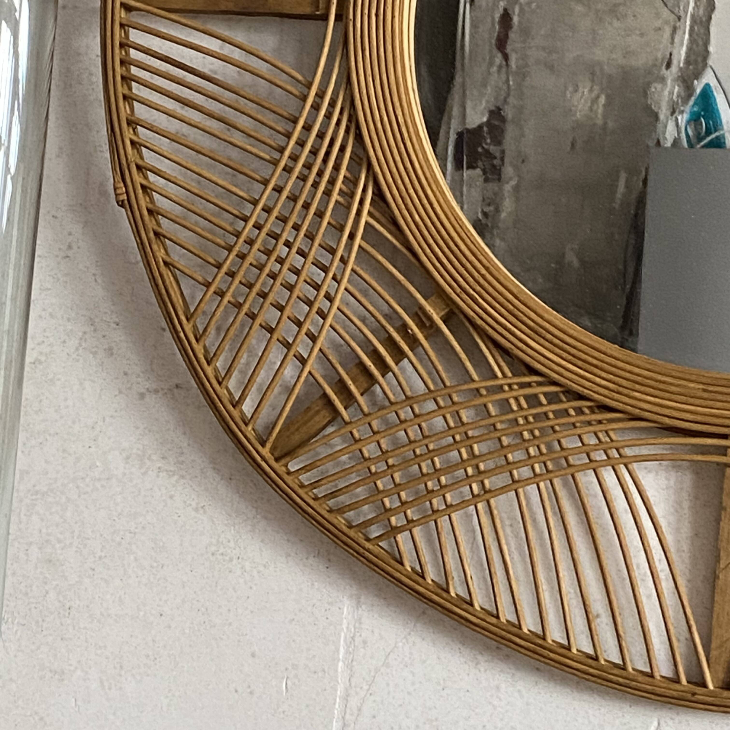Miroir vintage en rotin