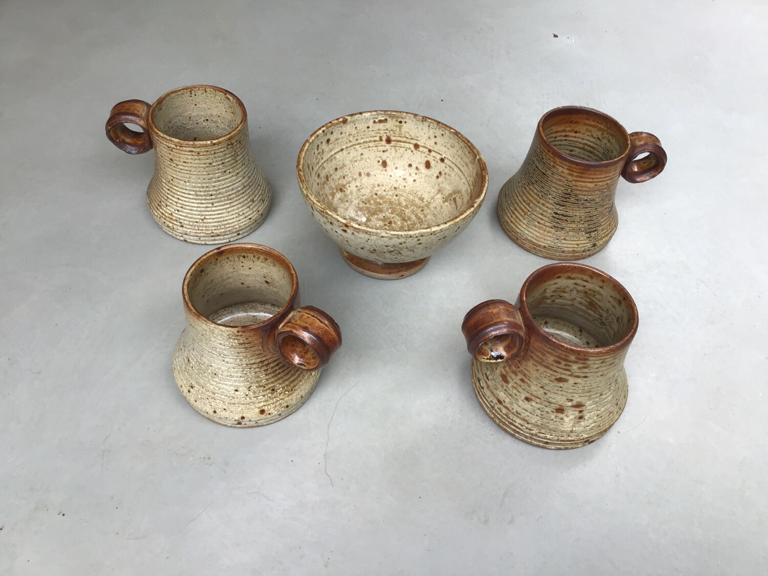 Pyrite stoneware cups and bowl from La Borne
