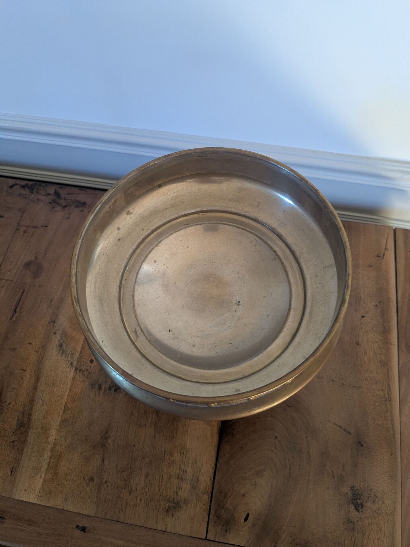 Brass pedestal cup