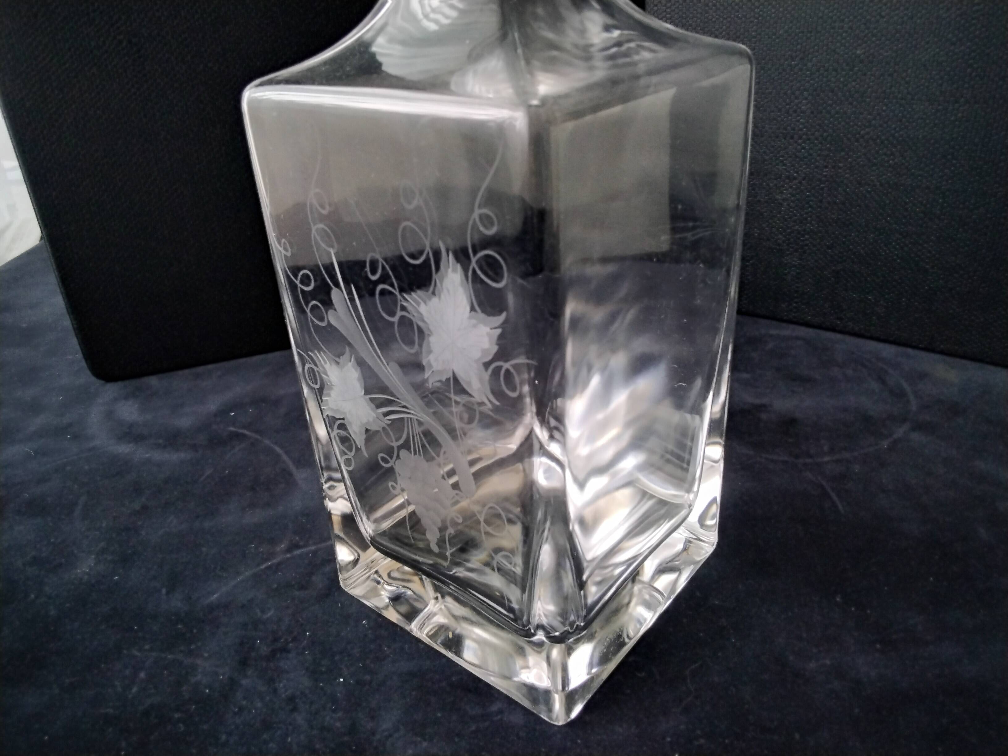 Crystal whiskey decanter Vine leaf decoration