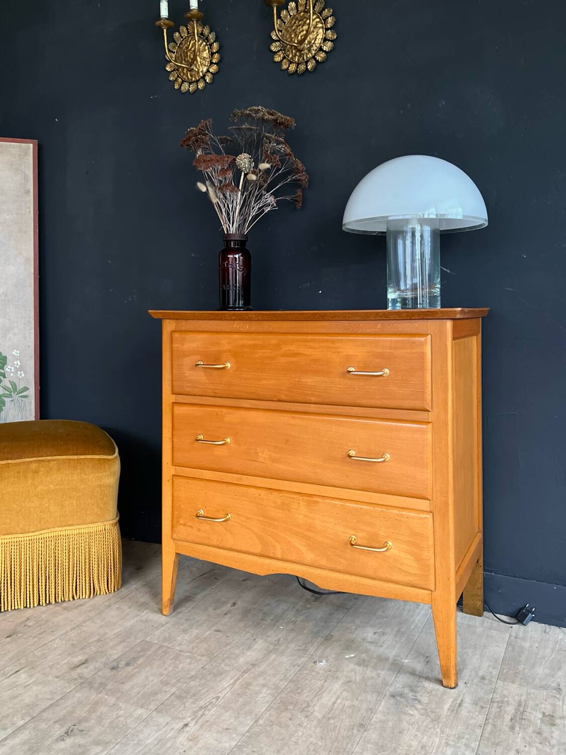 Vintage chest of drawers