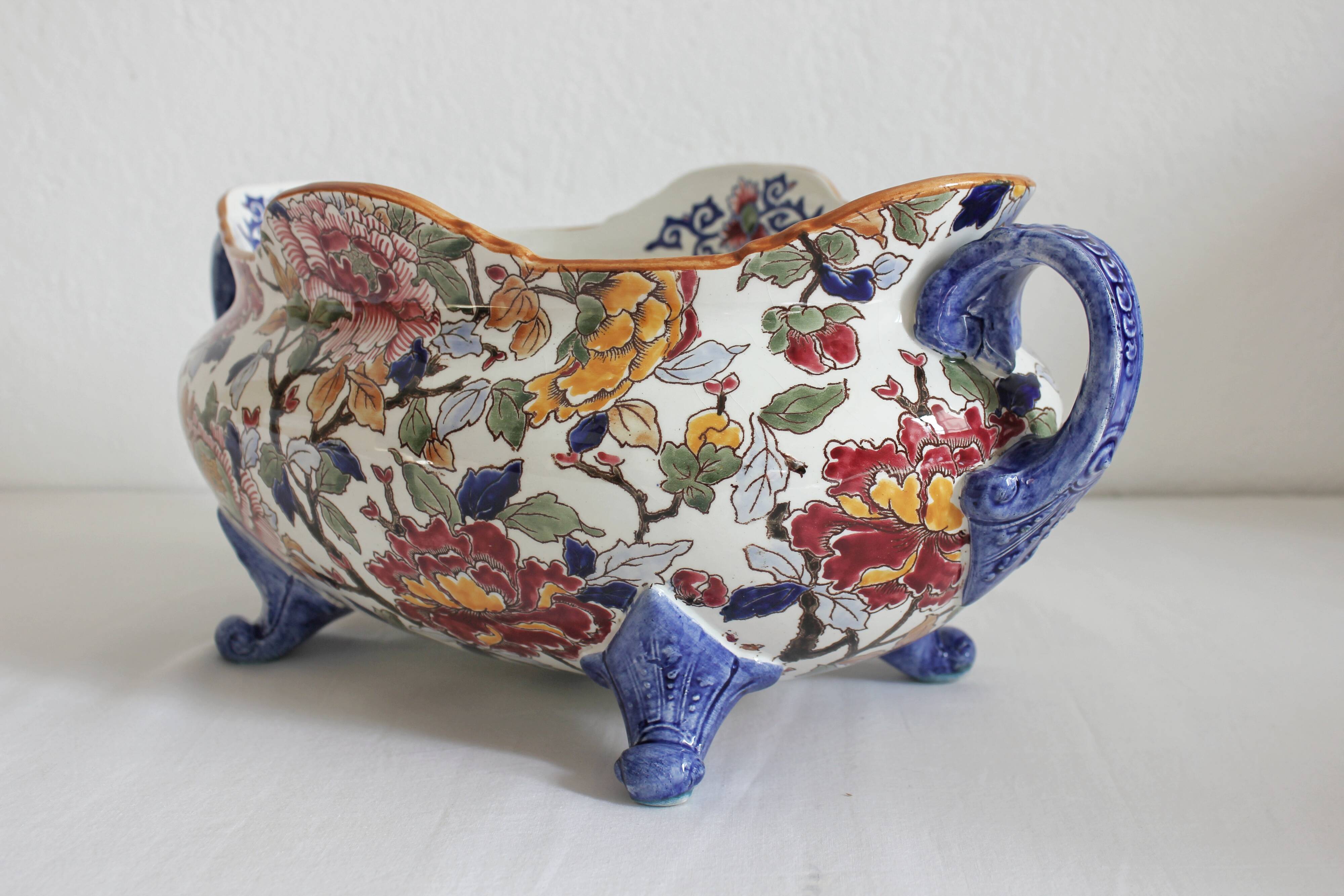 Bernard planter with handles, Peonies, Gien earthenware