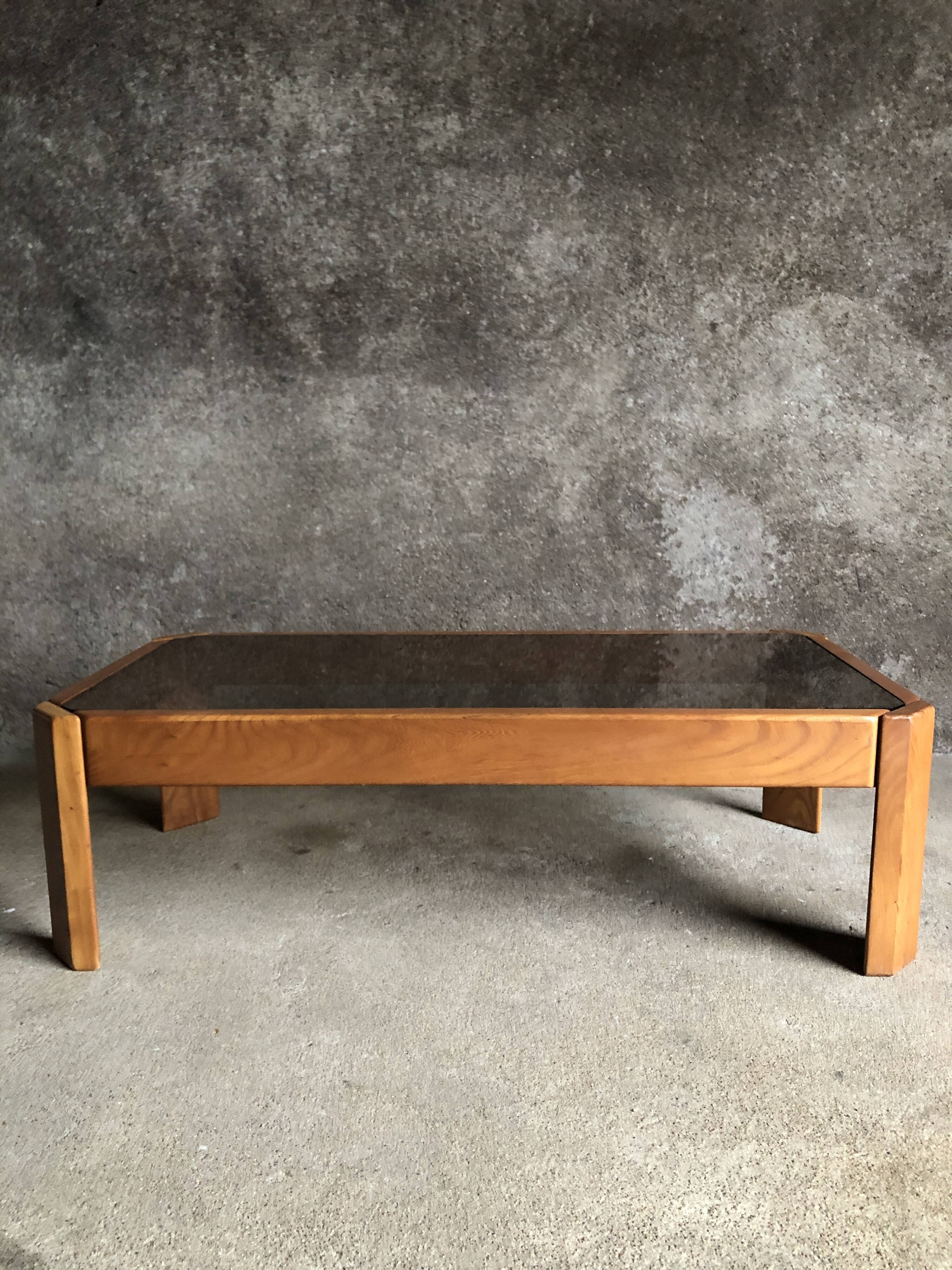 Coffee table in light wood and smoked glass, 1980s