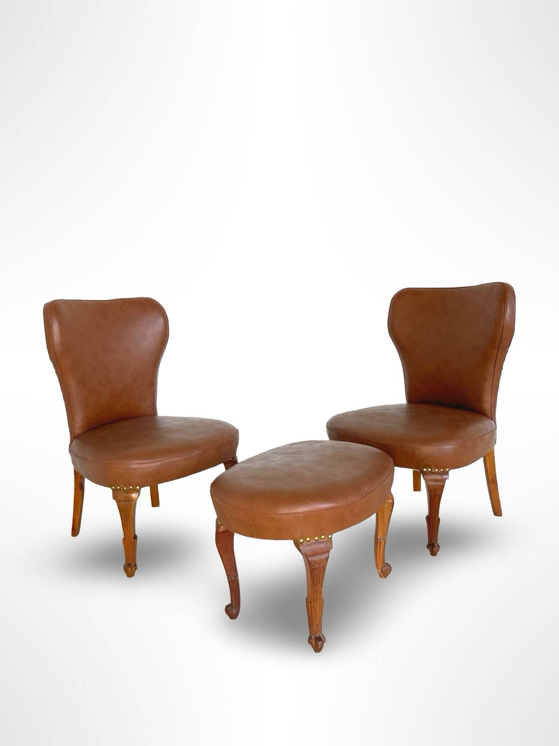 Ensemble de chaises d'appoint et tabouret pour pied, années 1950.