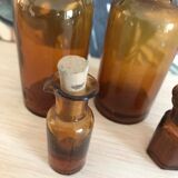 Set of apothecary vials