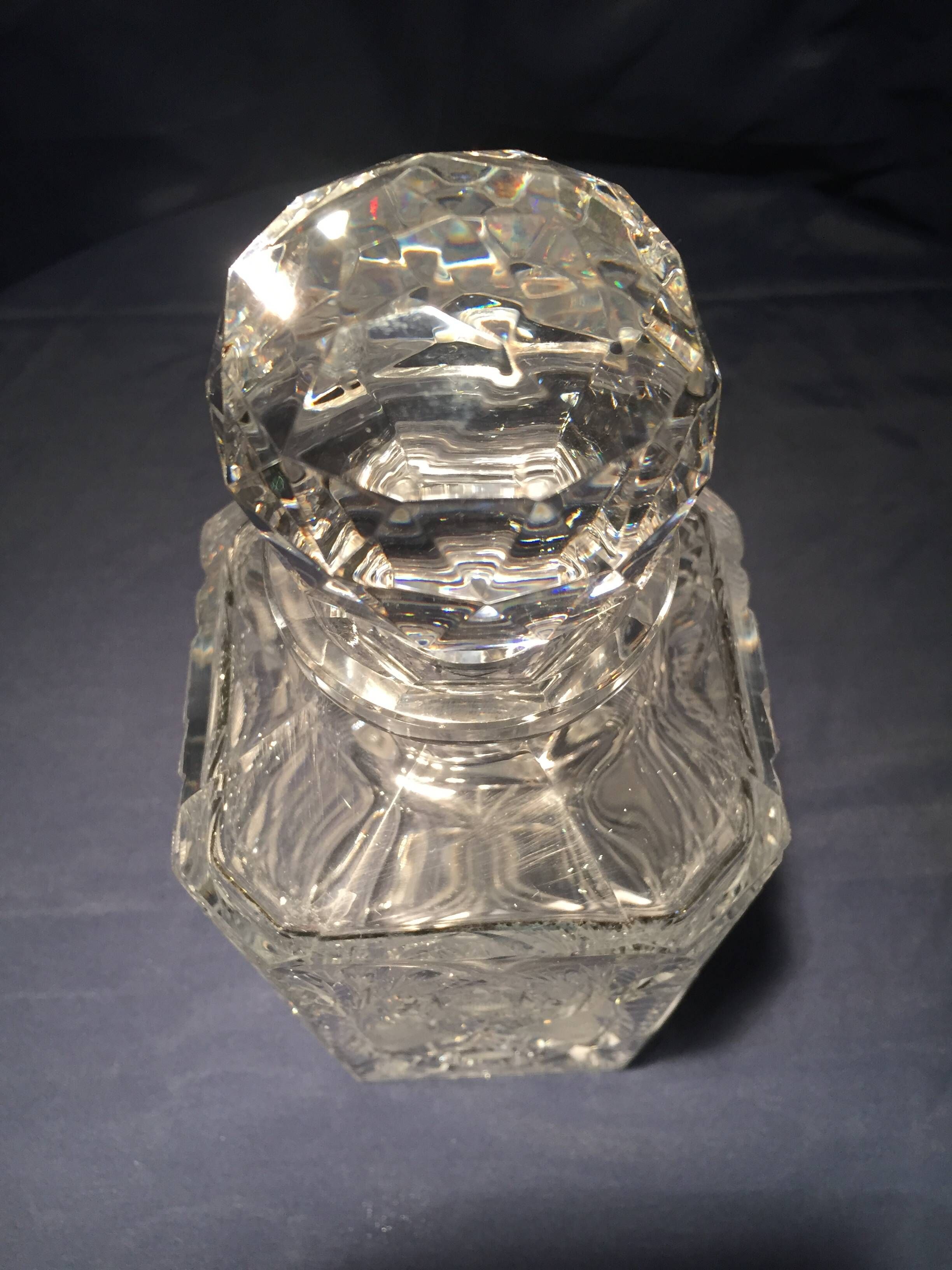 Whiskey carafe in bohemian crystal table art at the time of the digestive