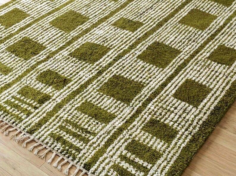 Authentic handwoven natural wool rug size 150/250 cm