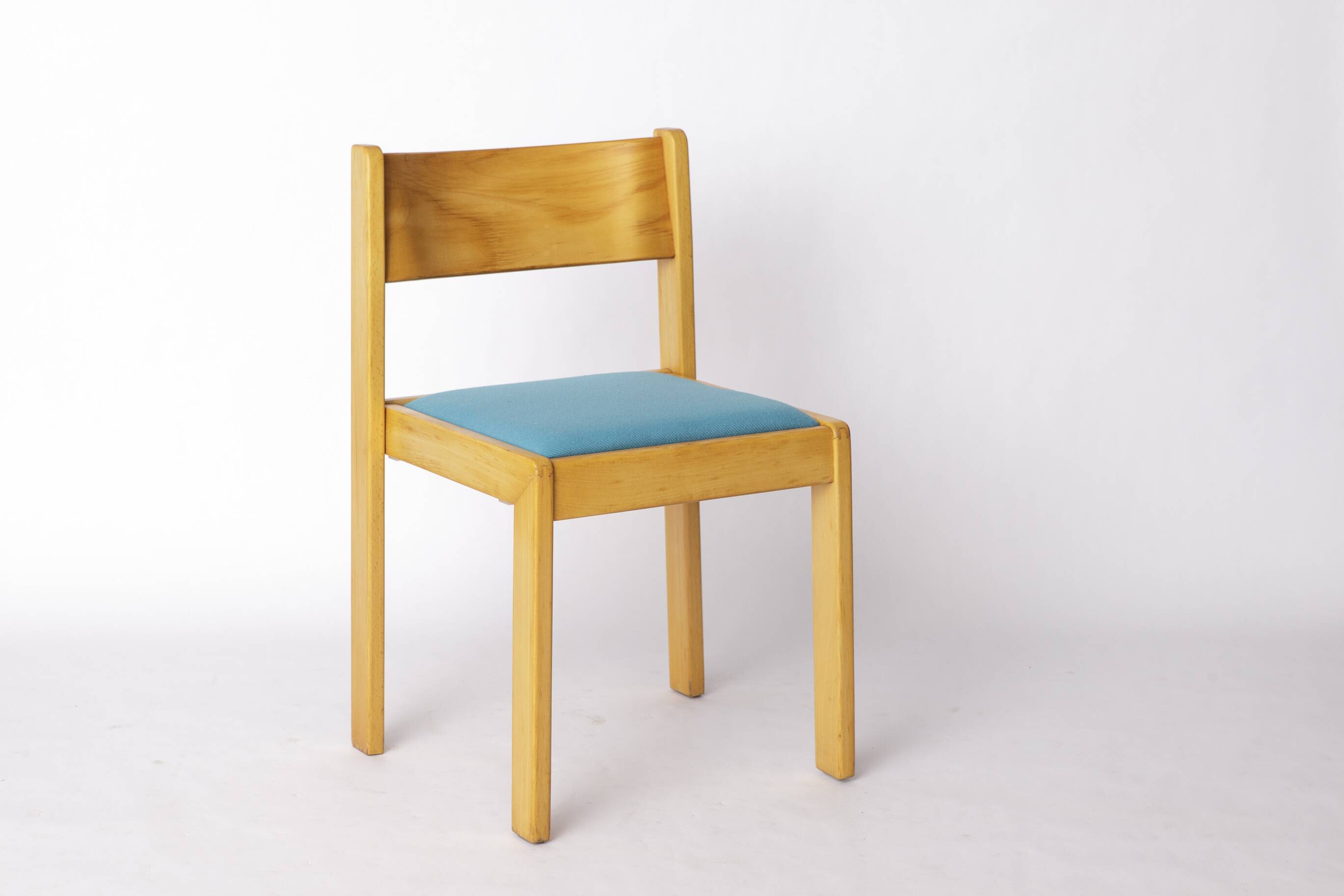 Set of 4 Vintage Flötotto Stacking Chairs – 1970s German Design, Beech Wood