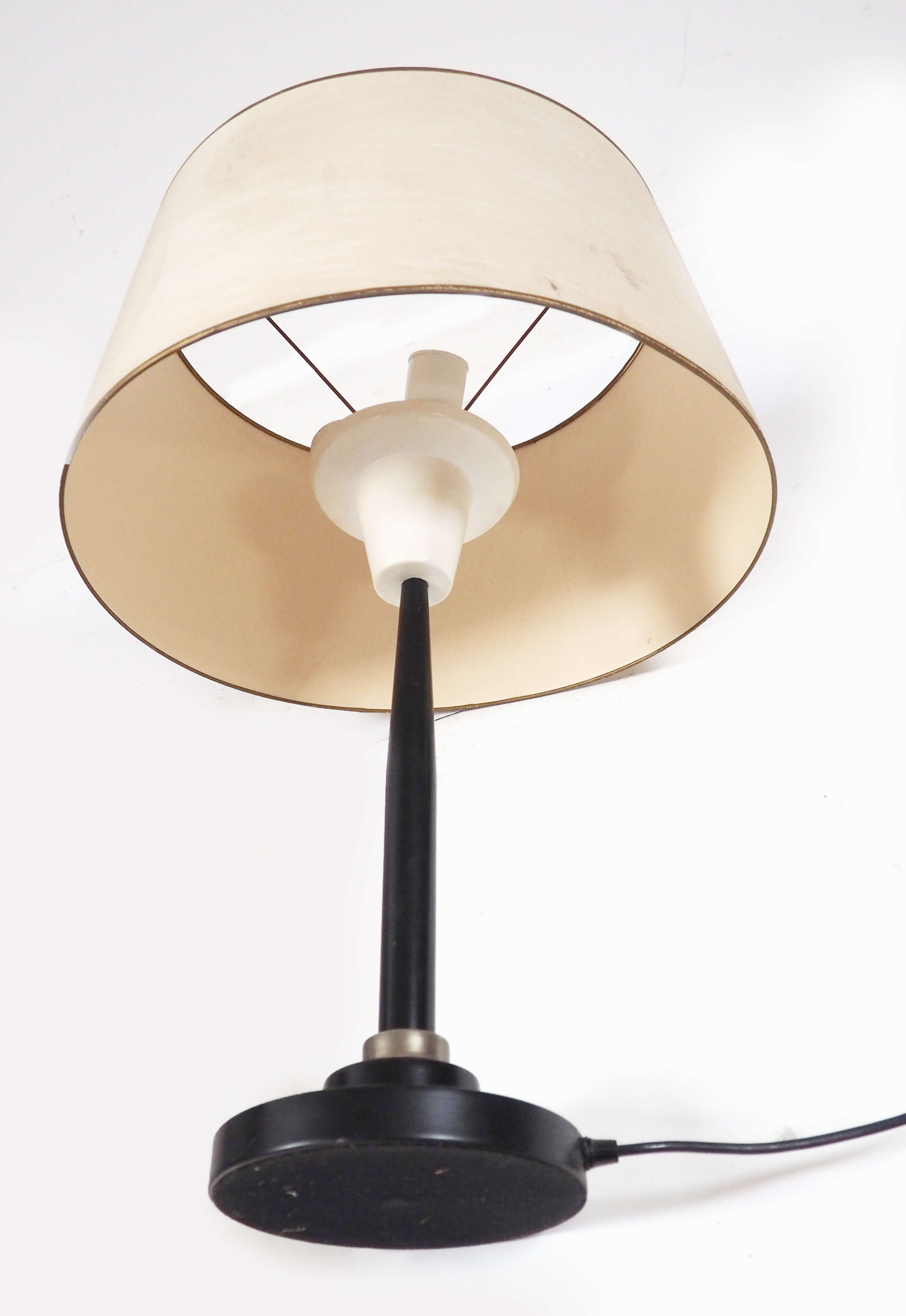 Large desk lamp
