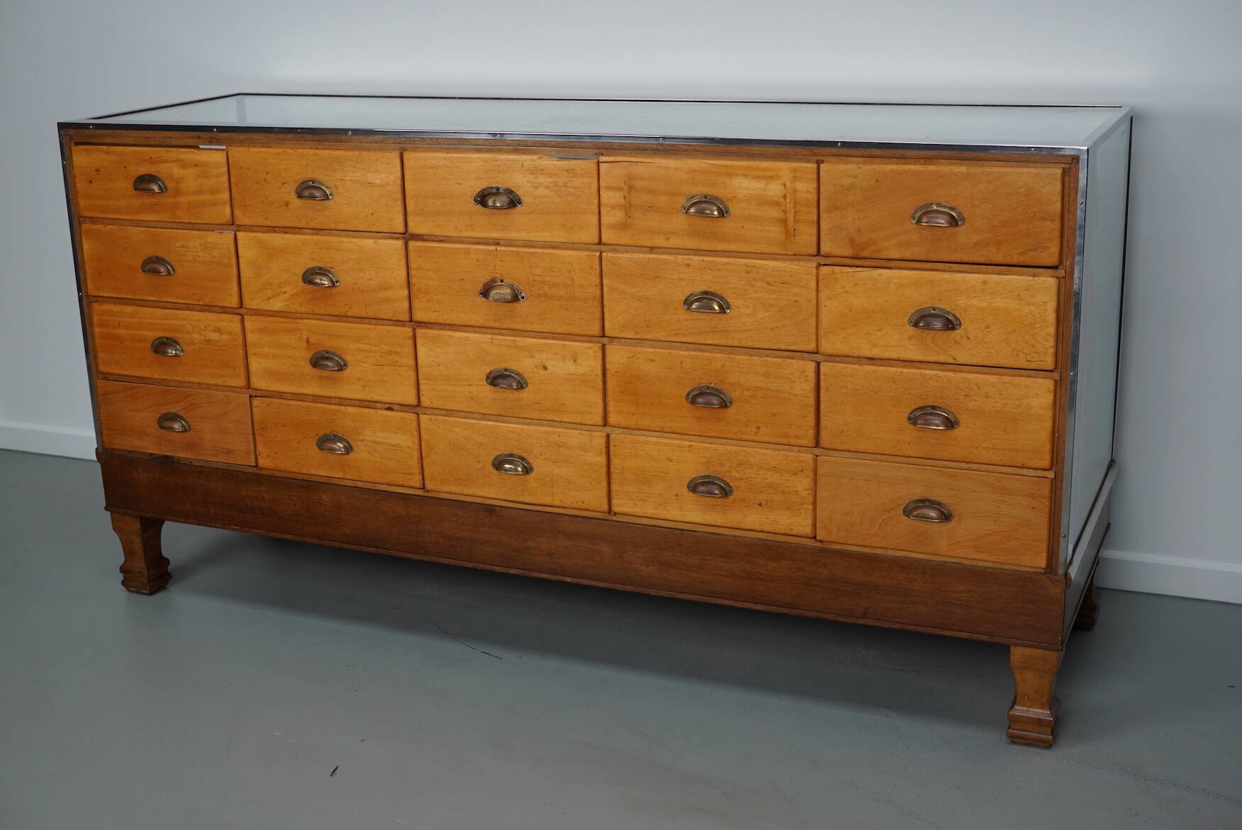 Vintage British maple & oak haberdashery cabinet or shop counter, 1930s