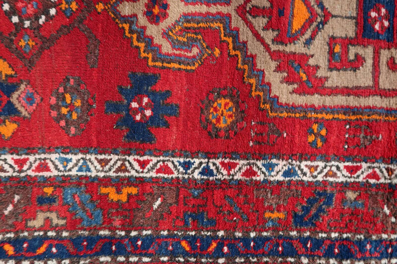 Handmade vintage Persian Hamadan rug 3.2' x 6.2' (100cm x 191cm) 1970s