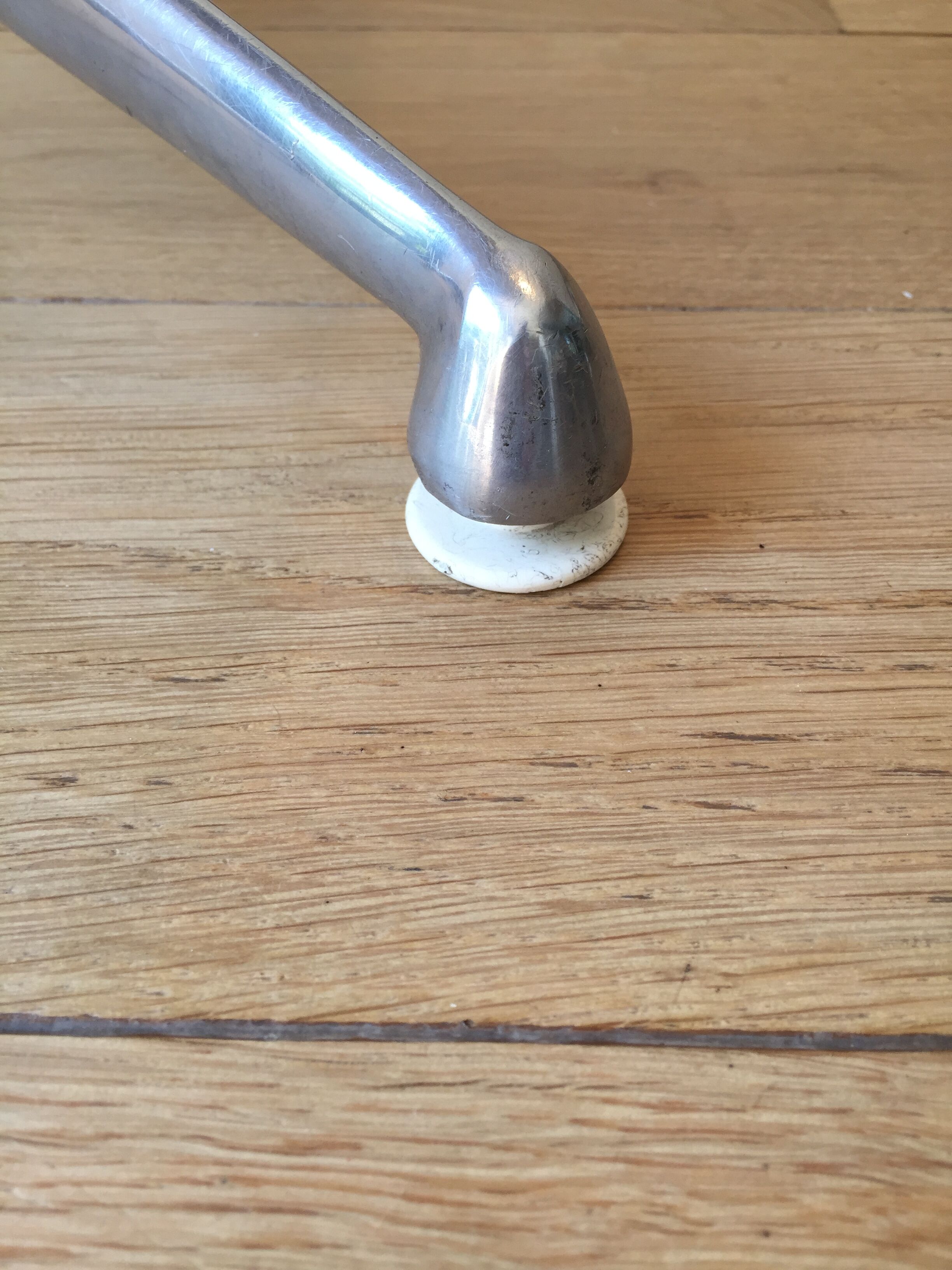 Set of 4 chairs the Fonda by Charles and Ray Eames, woolen yellow straw 1960-1970