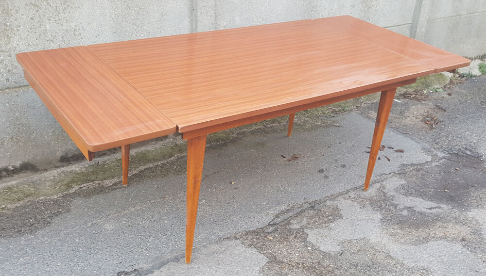 Dining table, formica, wooden feet, 50