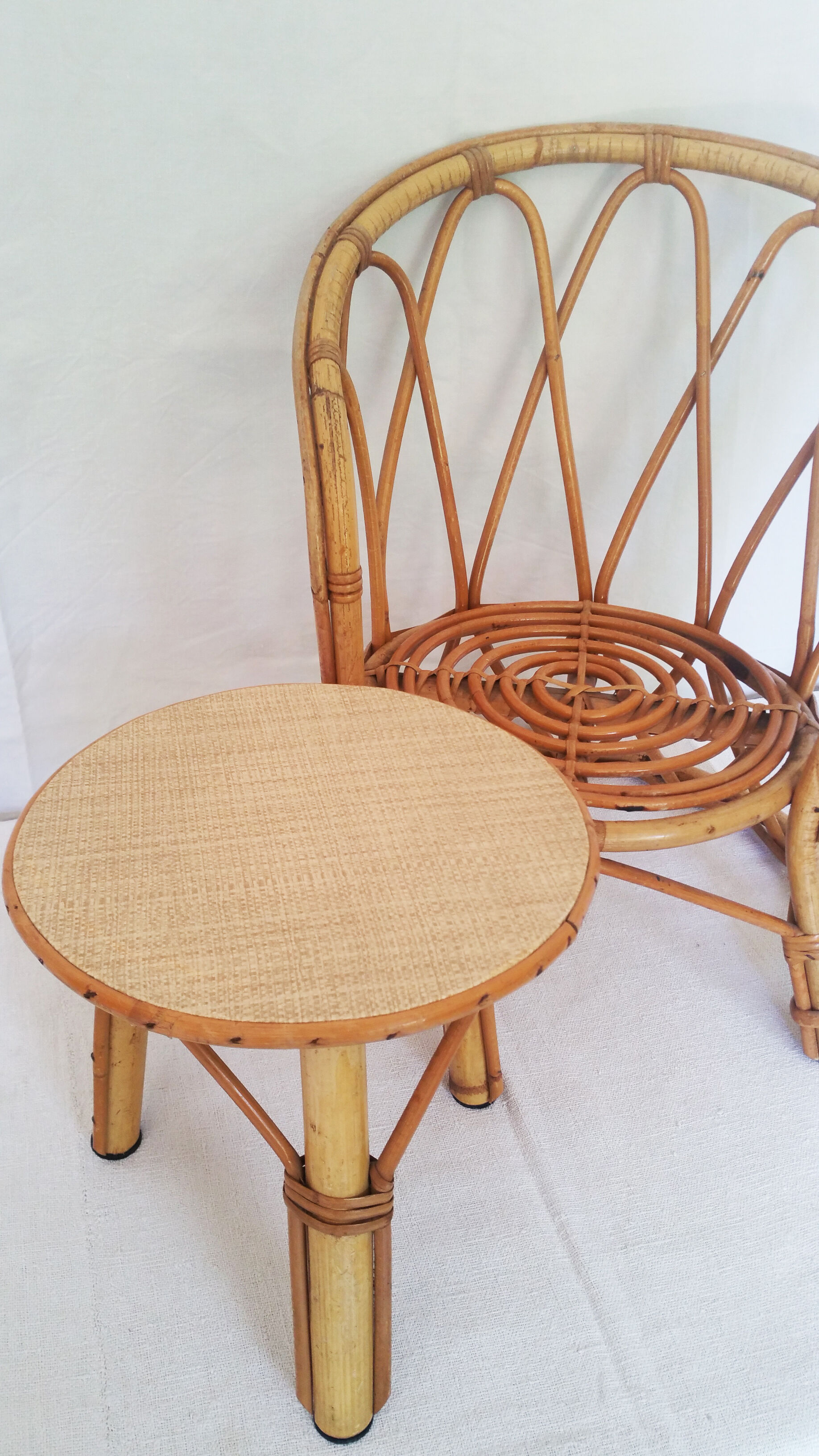 Rattan table 60/70