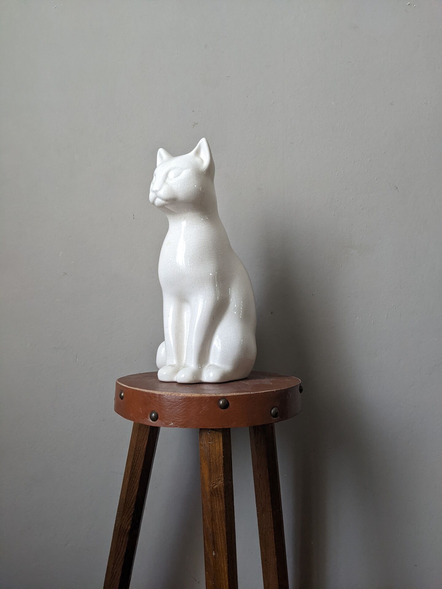 Chat en céramique sculpture artisanale