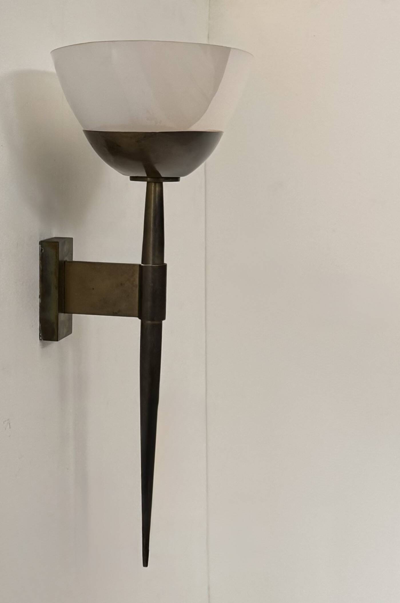 Vintage Art Deco wall light, brass and perspex, France, 1930.