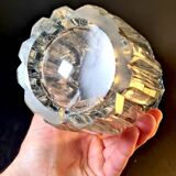 Cut crystal vase – Timeless elegance