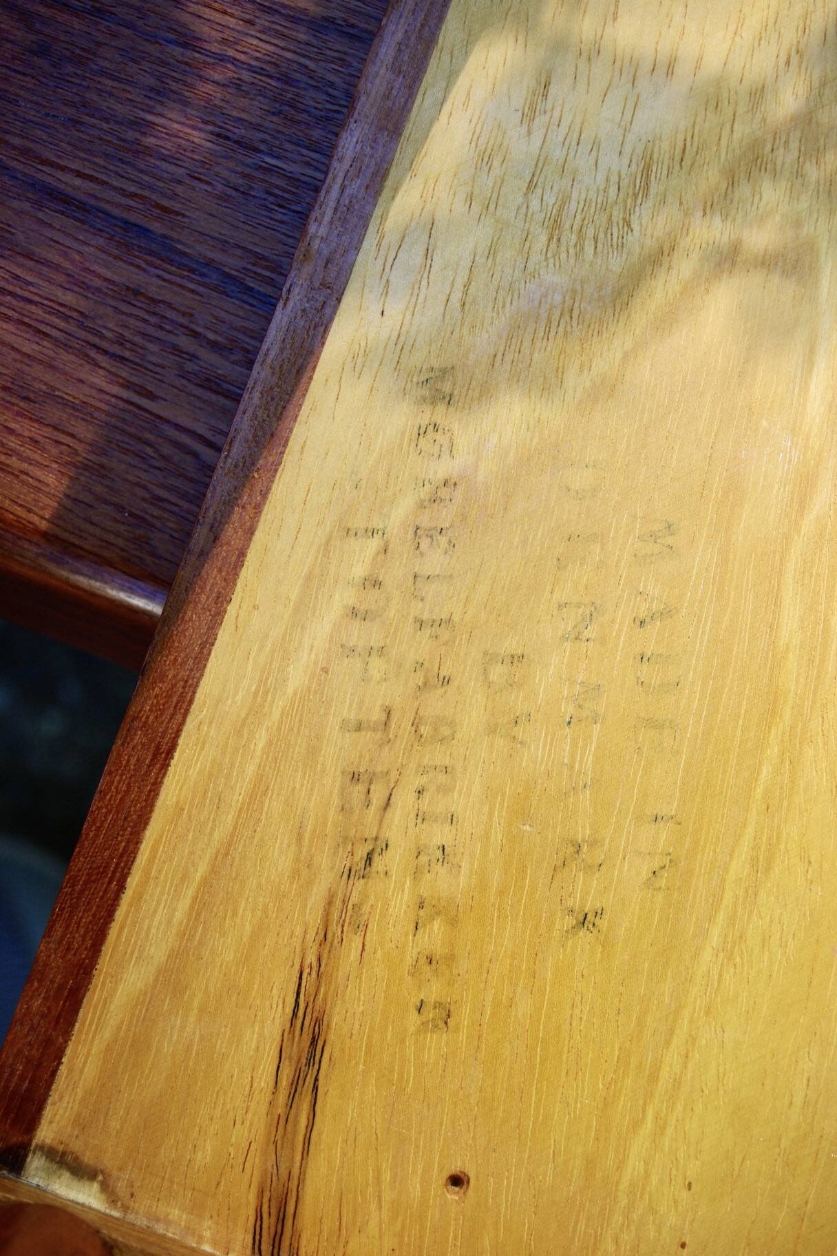 VINTAGE PARTOFTEN TEAK SIDE TABLE FOR MOBELFABRIKKEN DENMARK 1960s