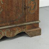 Armoire de mariée peinte d'art populaire