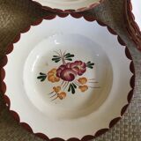 Series of 8 soup plates