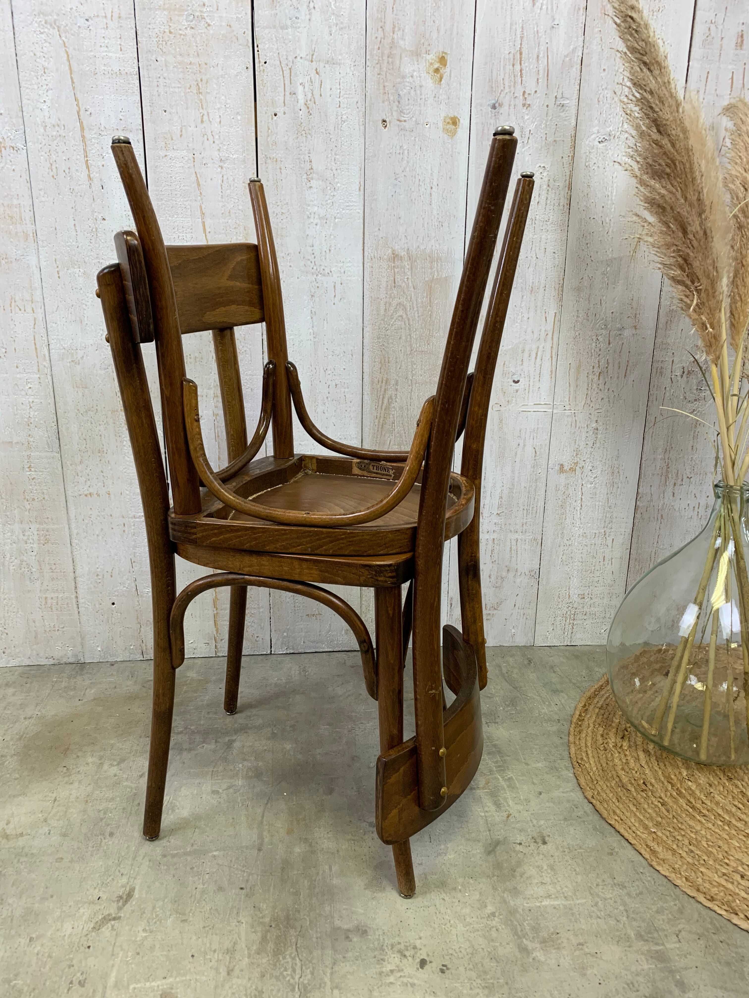 Series of 4 Thonet chairs