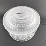 Lalique crystal box modelled as "Les Enfants".