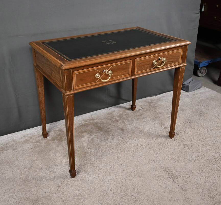 Small Mahogany Desk, English style – Early 20th century