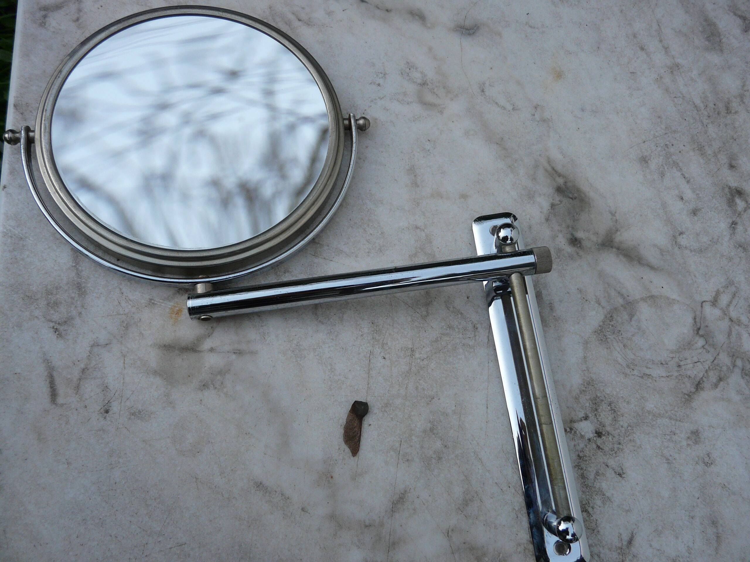 Barber mirror 2 sides and adjustable 33x39cm