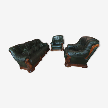 Salon canapé avec fauteuils en cuir