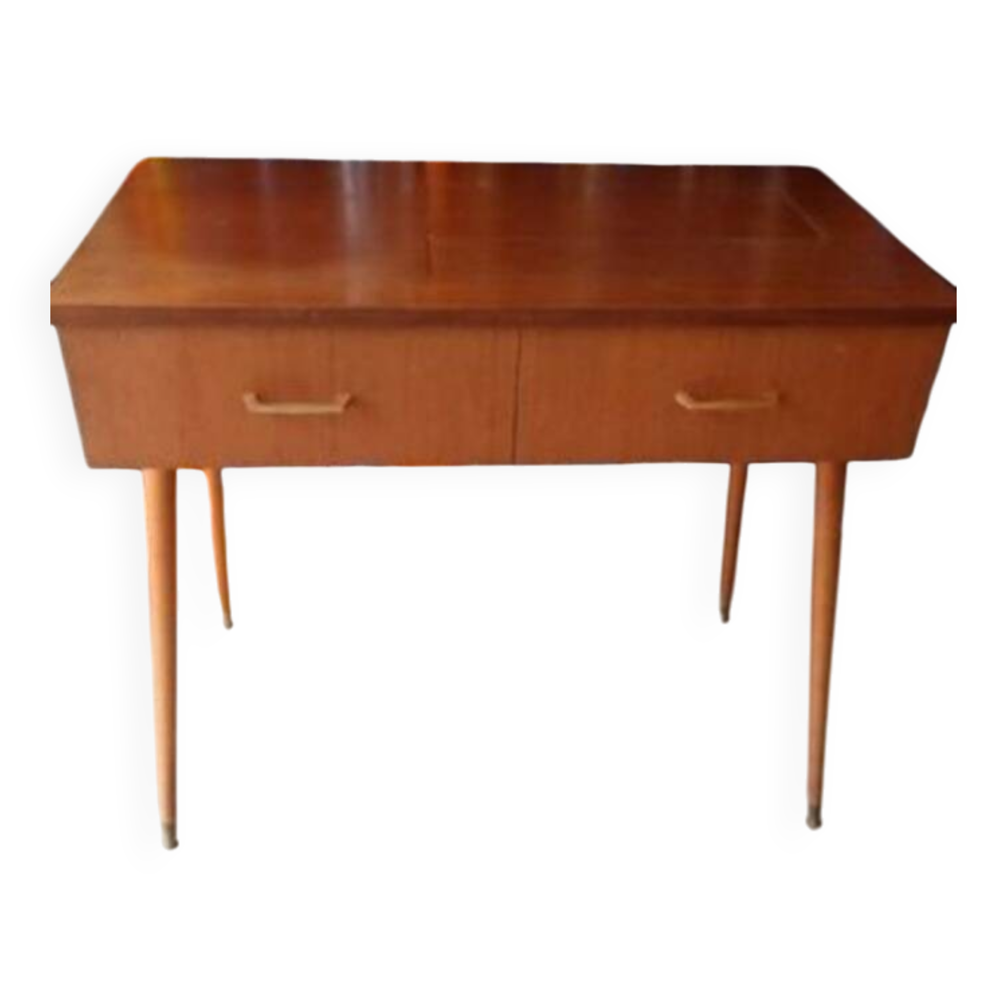 Enfilade with compass feet