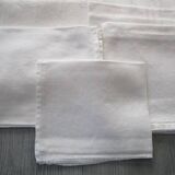 7 serviettes de table anciennes damassées - dépareillées