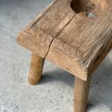 Side table in blond teak openwork tray