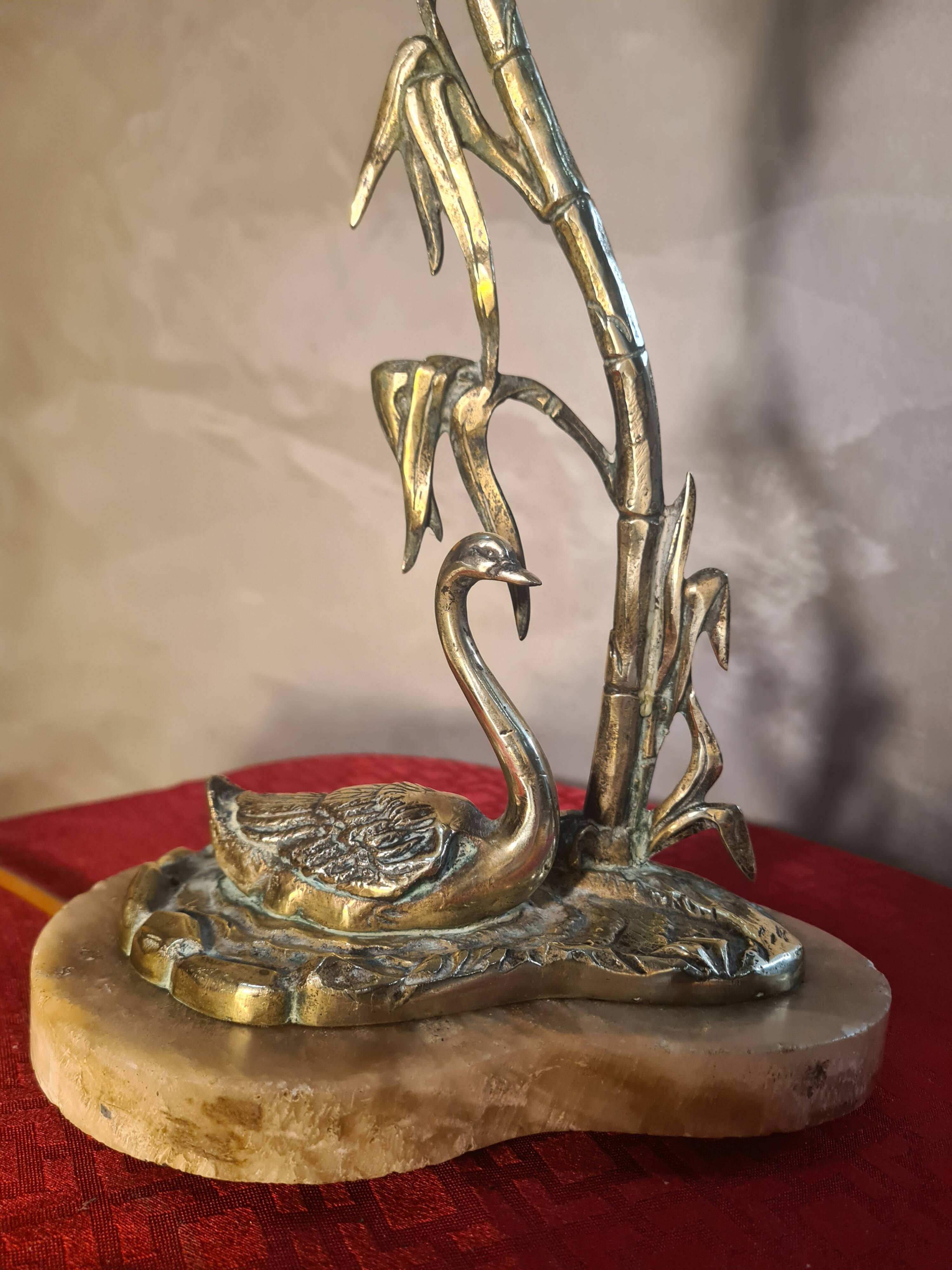 bronze lamp with marble, beautiful work by a bronzier, 1910 at 40 and fine tulip