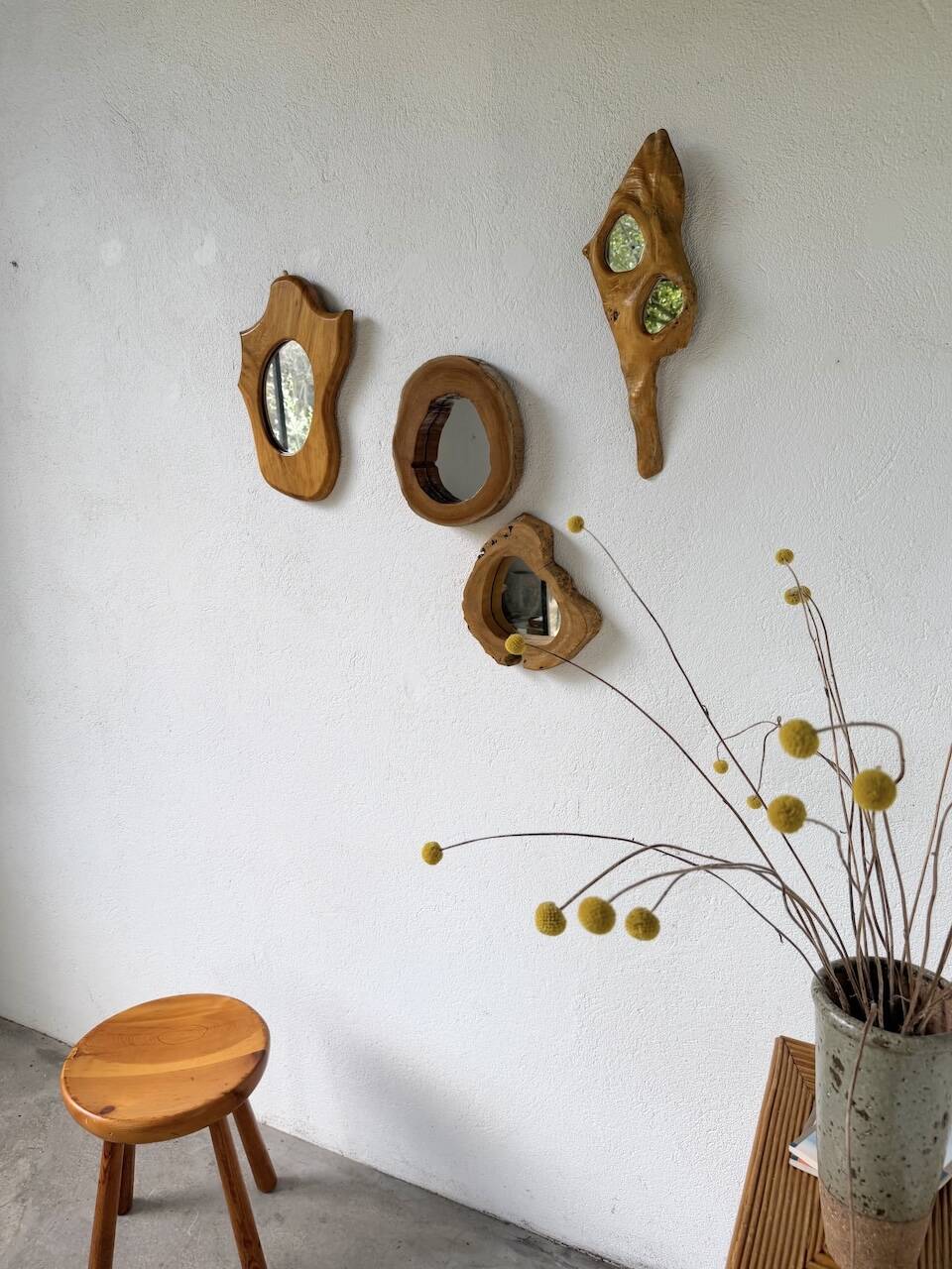 Set de 4 miroirs organiques brutalistes en bois années 50