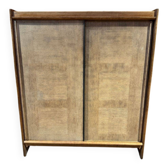 Sliding door wardrobe - Guillerme & Chambron