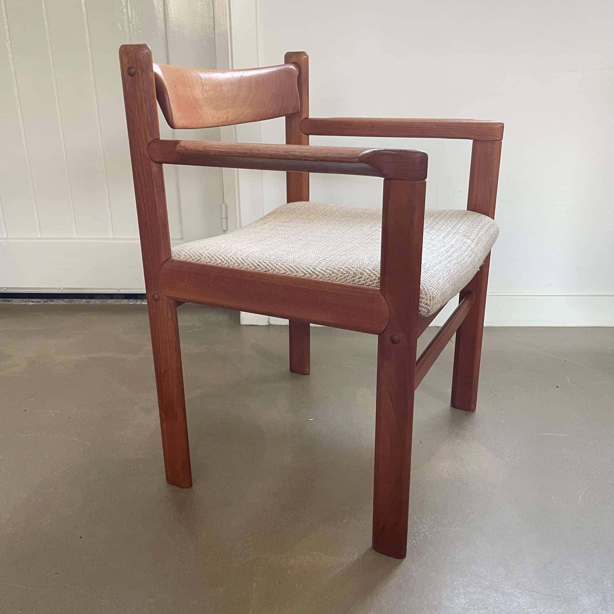 Set of wooden chairs, H.W. Klein for Bramin, Denmark, 1960s