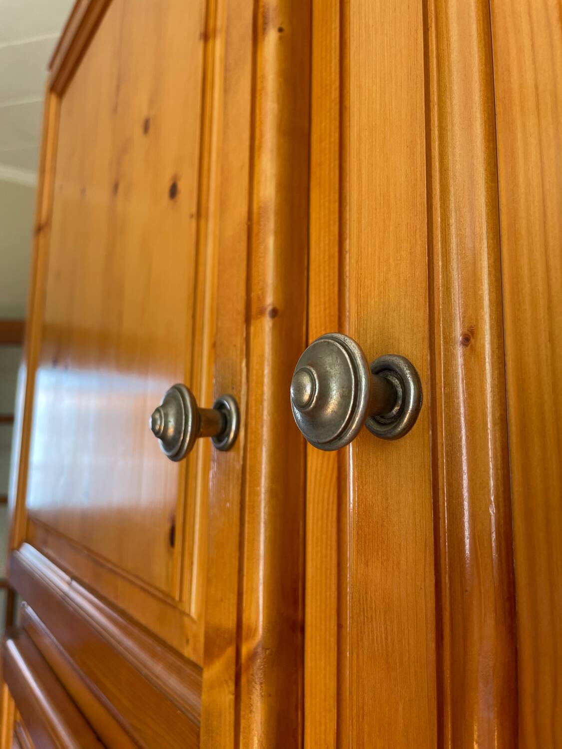 Kitchen cabinet/sideboard