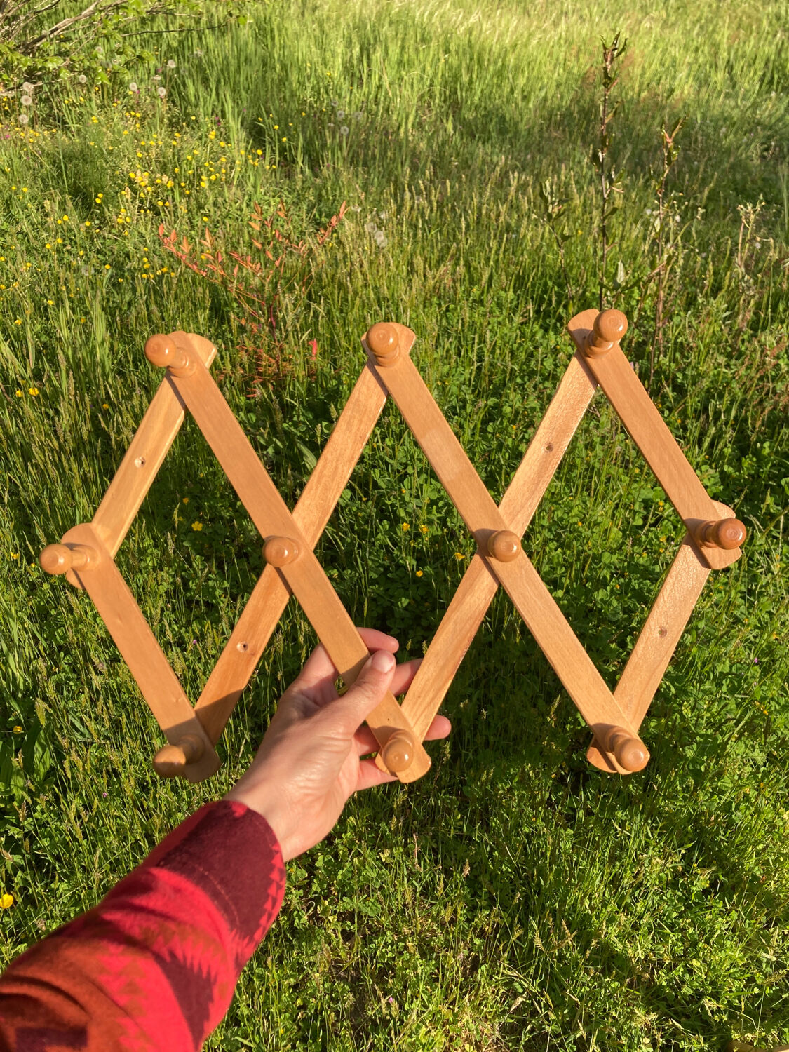 Vintage zigzag extendable coat rack in pine wood 80