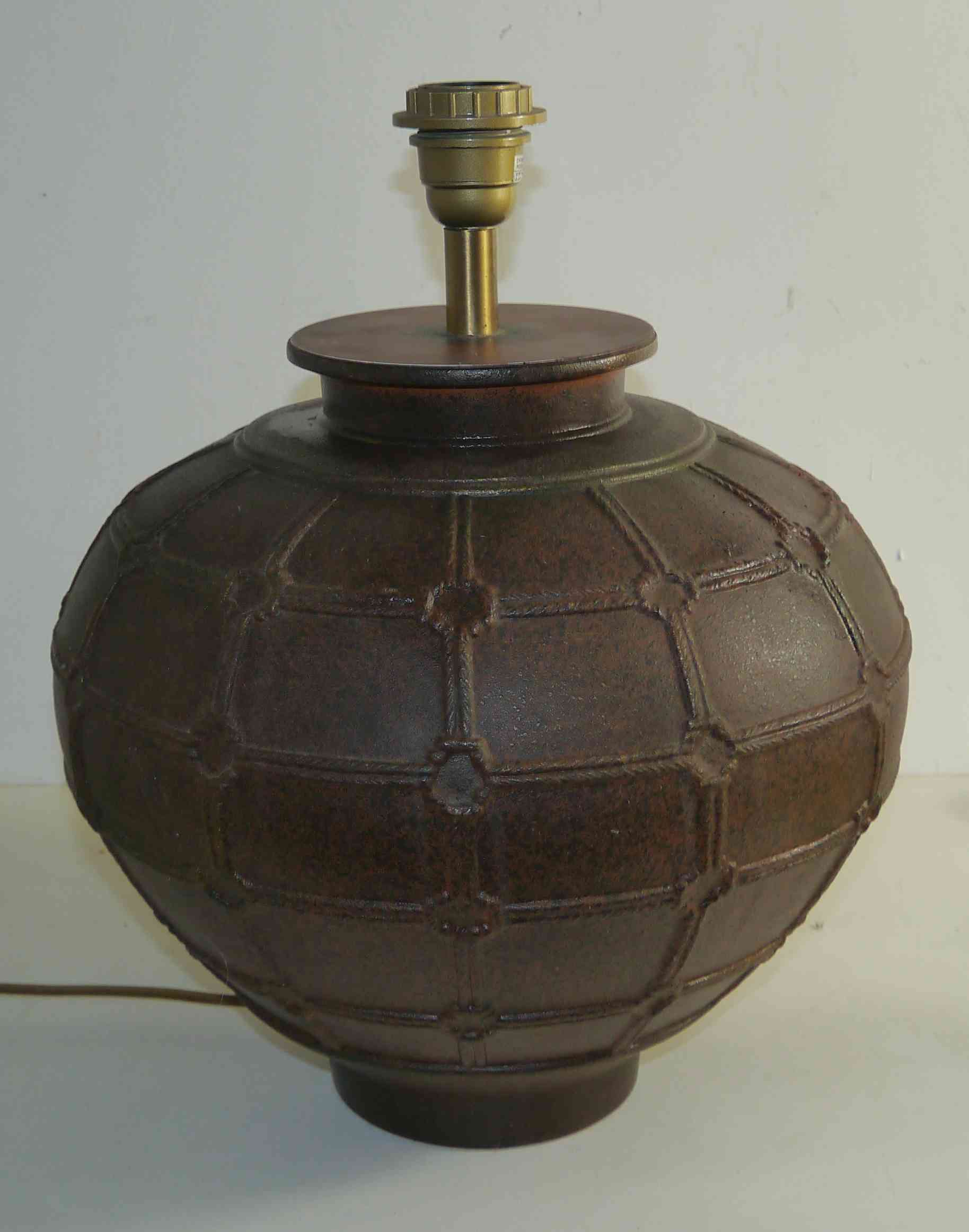 Ceramic or sandstone lamp foot 60/70