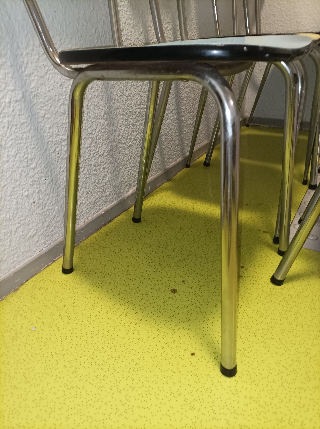 6 vintage formica blue yellow kitchen chairs
