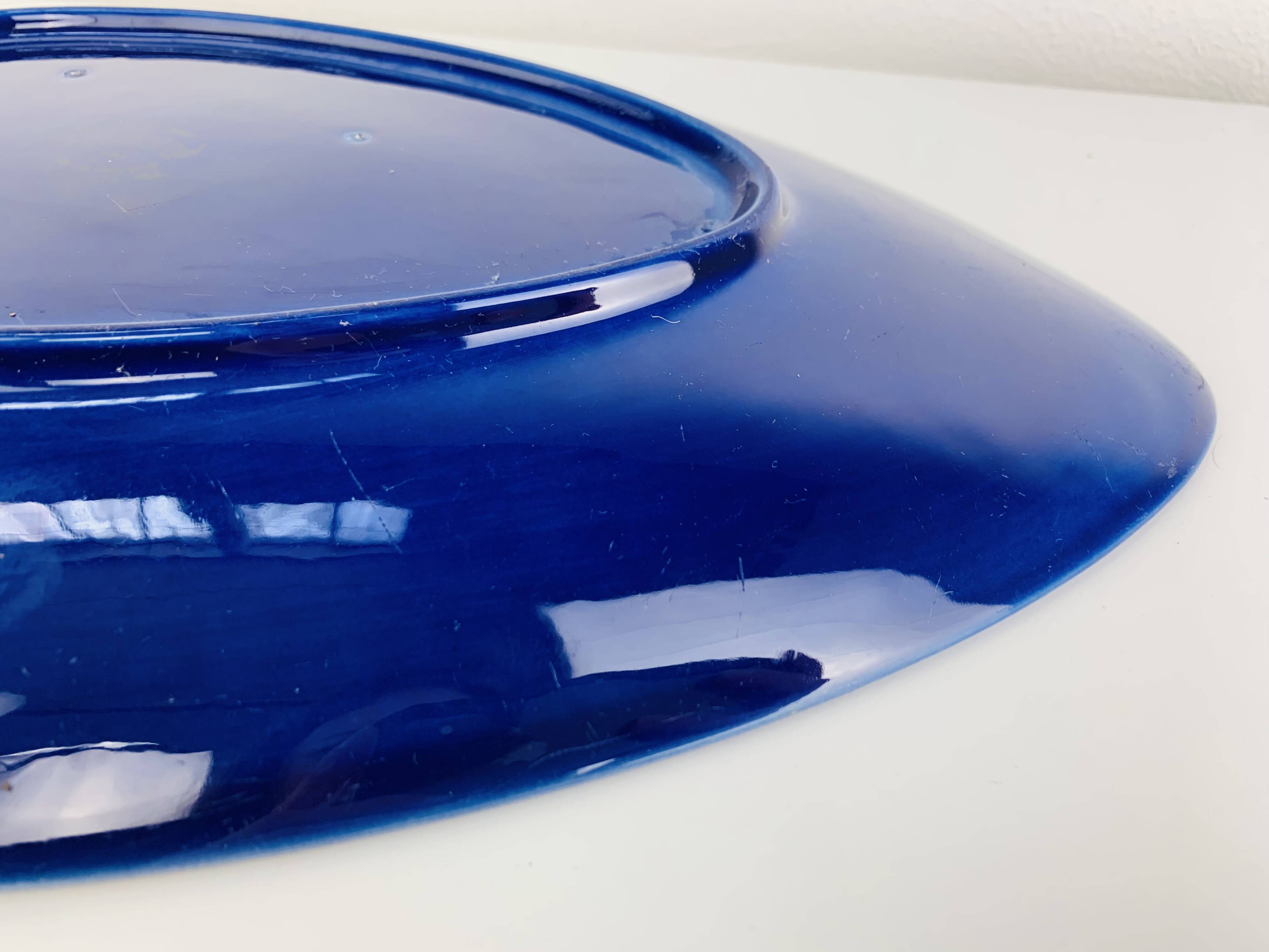 Dish and bowl Blå eld by Hertha Bengtson for Rörstrand Sweden, ceramic.