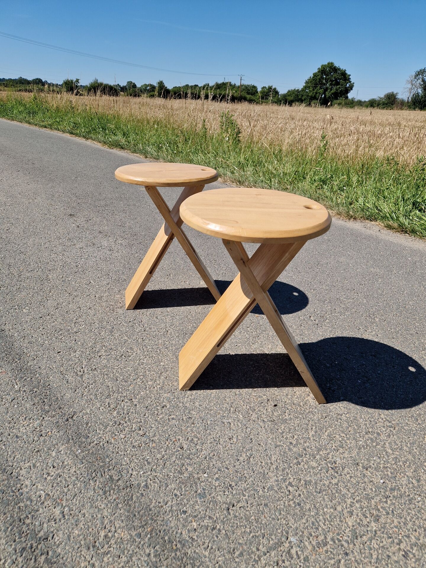 Lot de 2 Tabourets pliants style Suzy Adrian Reed