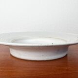 Mid-century modern minimalist studio pottery bowl from Pottestuen Keramik Frederikshavn, 1960s.
