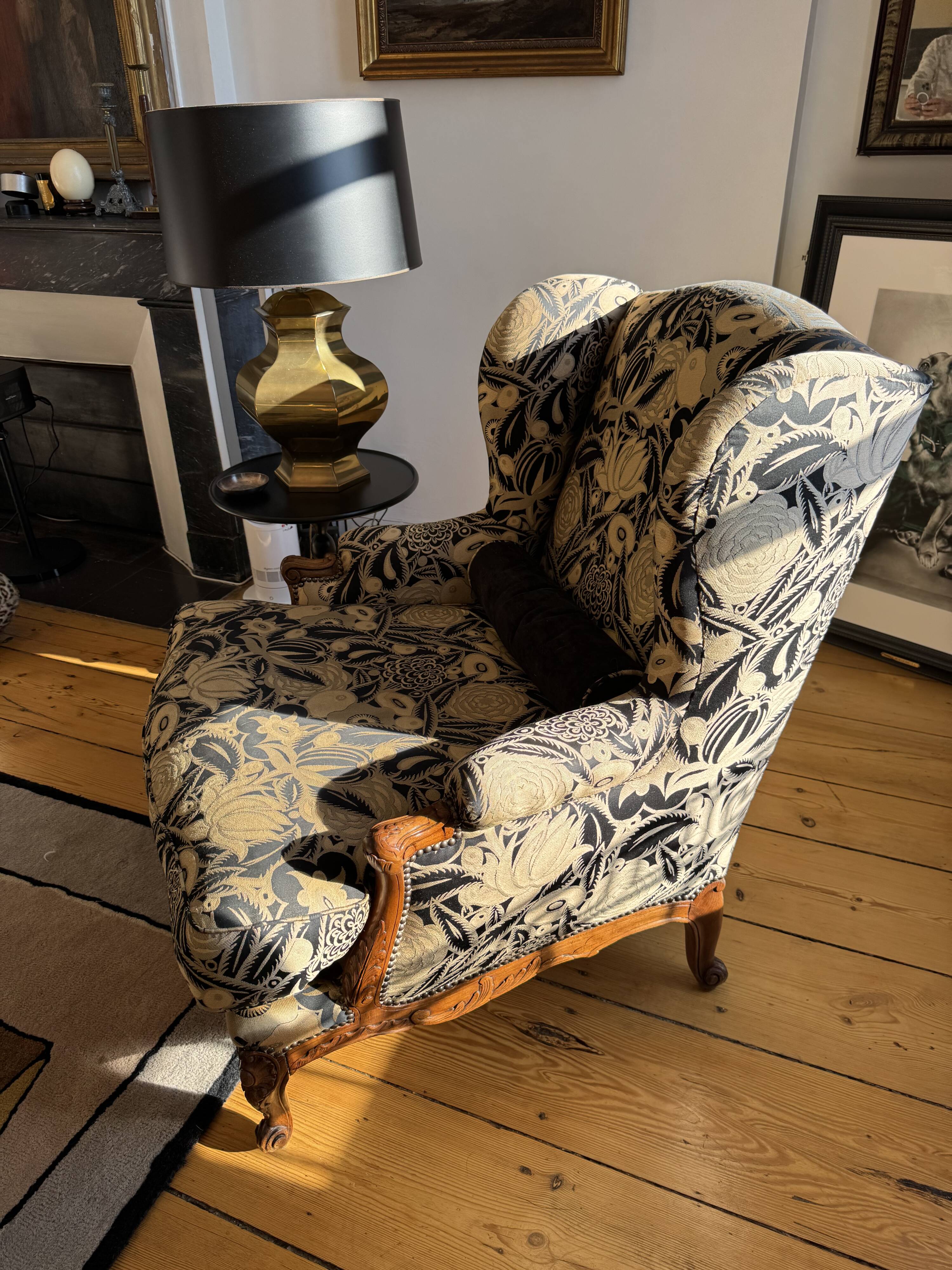 Louis IV armchair - Prelle silk factory