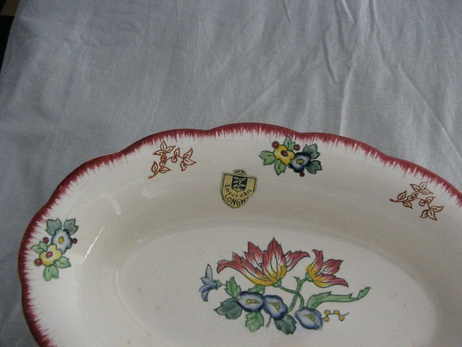 Longwy earthenware basket decorated Marseille around 1930