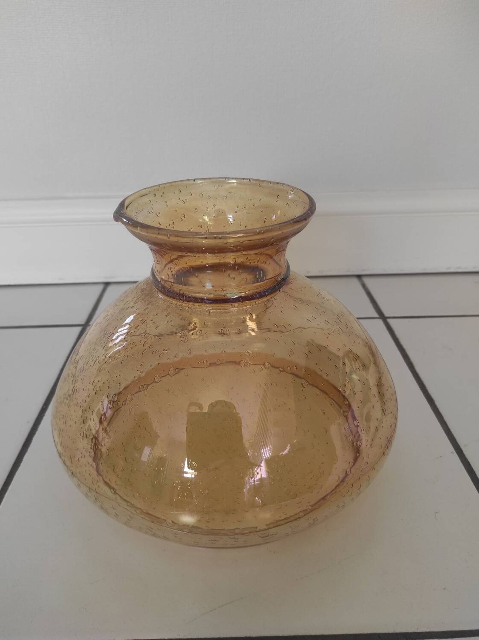 Globe de lampe en verre teinté jaune