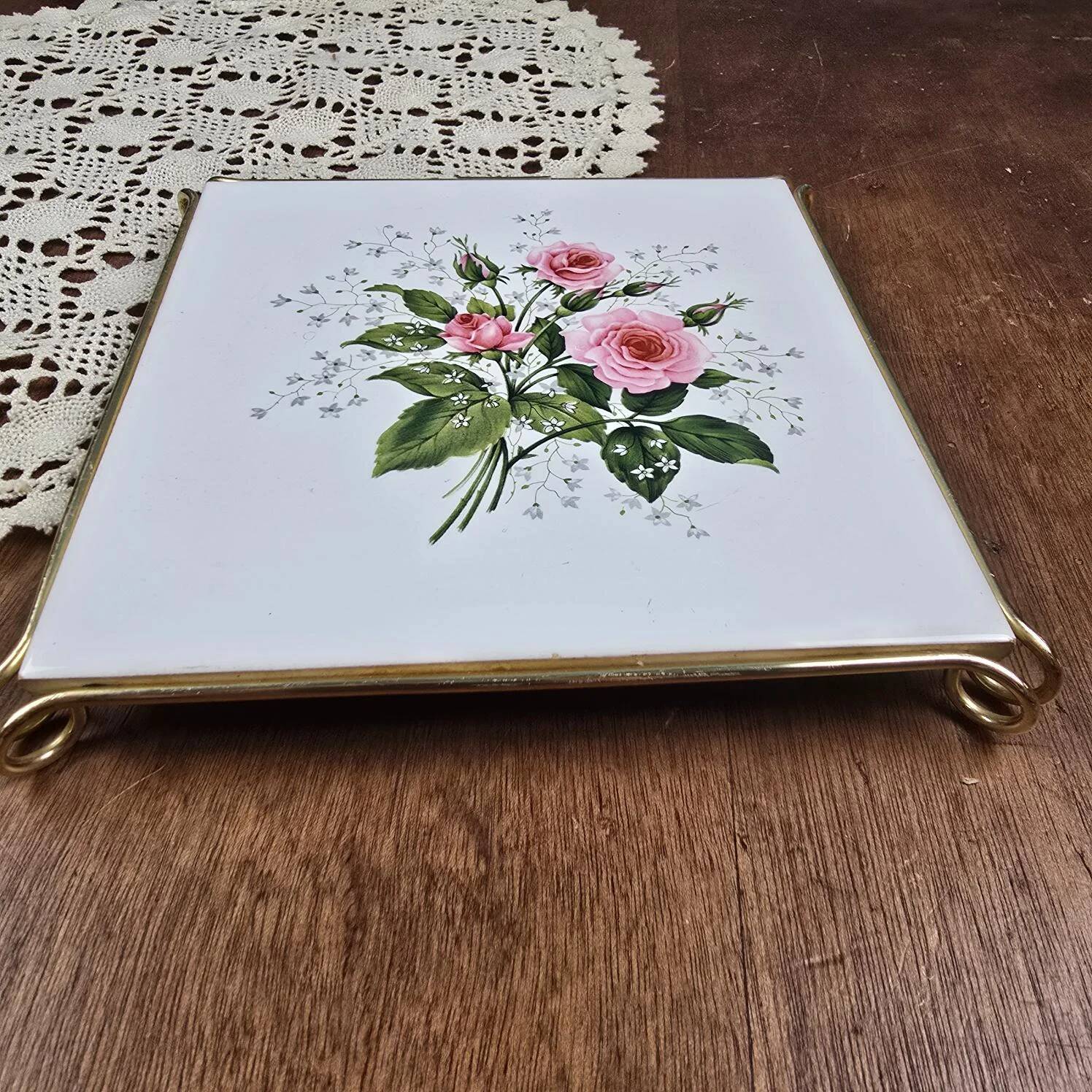 Vintage trivet Villeroy & Boch Mettlach – Floral ceramic design